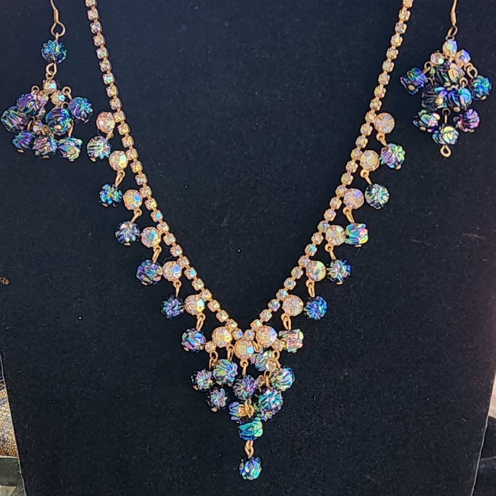Elegant Gold and Blue Crystal Necklace and Earring Set